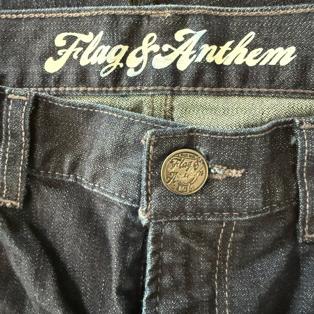 Flag & Anthem Men's Slim Fit Jeans in Black/Blue - Picture 2 of 9